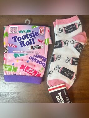 Tootsie Roll Women’s Boyshorts Sz Medium (28-29) & 2pr Quarter Crew Socks NEW